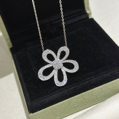 [⭐⭐JeweliWhal]FLOWERLACE NECKLACE FULL DIAMONDS