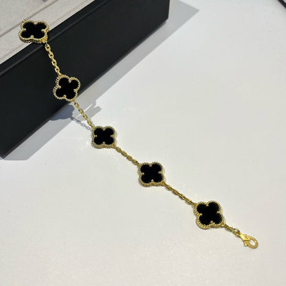 [⭐⭐JeweliWhal] CLOVER 5 MOTIF ONYXS BRACELET COLLECTION