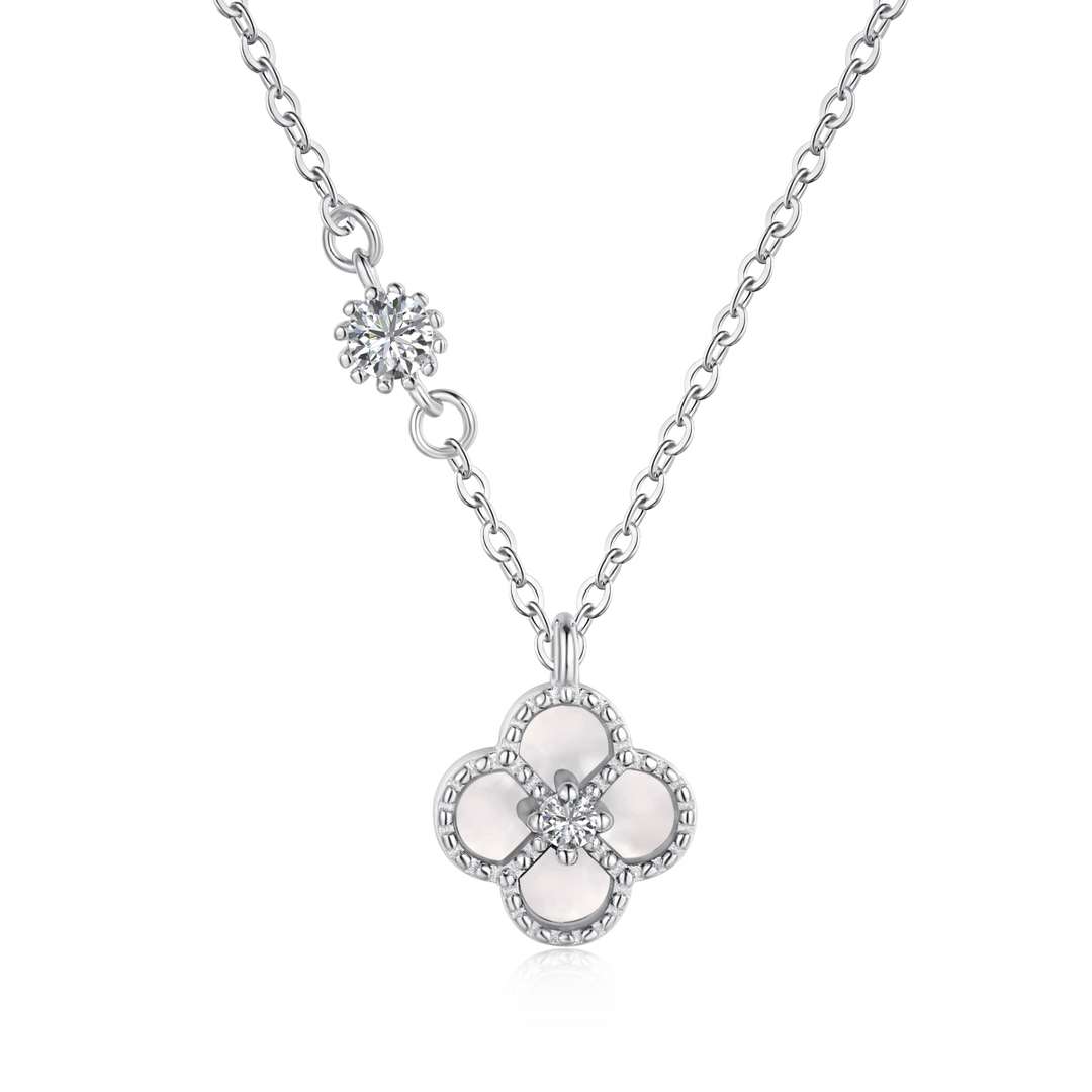 [Manual]Delicate Flower Shape Necklace