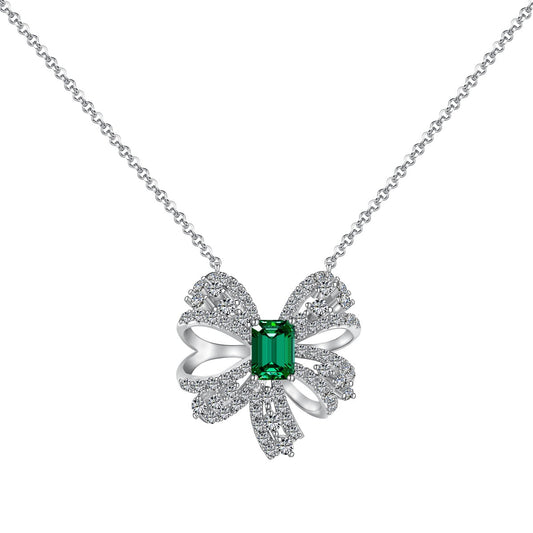 [Manual]Luxurious Flower Shape Emerald Cut Necklace