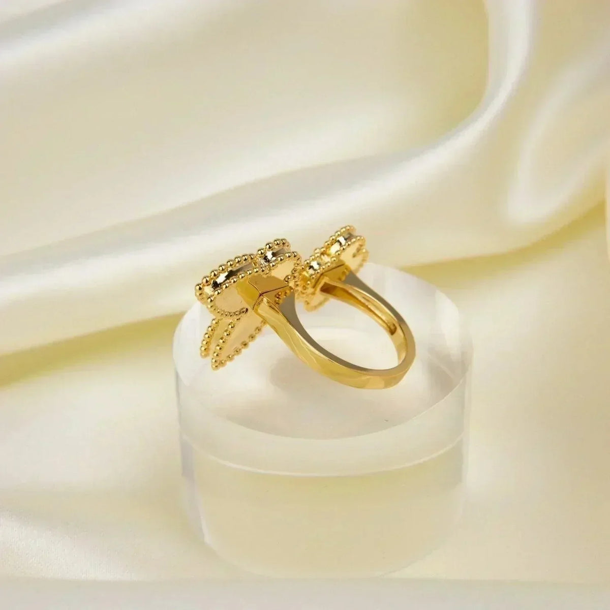 [⭐⭐JeweliWhal]LUCKY BETWEEN THE FINGER RING