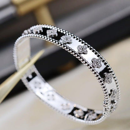 [⭐⭐JeweliWhal]クローバーブレスレット 8MM ダイヤモンド