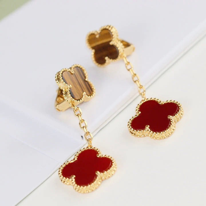{
"⭐⭐JeweliWhal": "⭐⭐JeweliWhal",
"CLOVER  2 MOTIF  TIGER EYE CARNELIAN EARRINGS": "クローバー 2モチーフ タイガーアイ カーネリアン イヤリング"
}