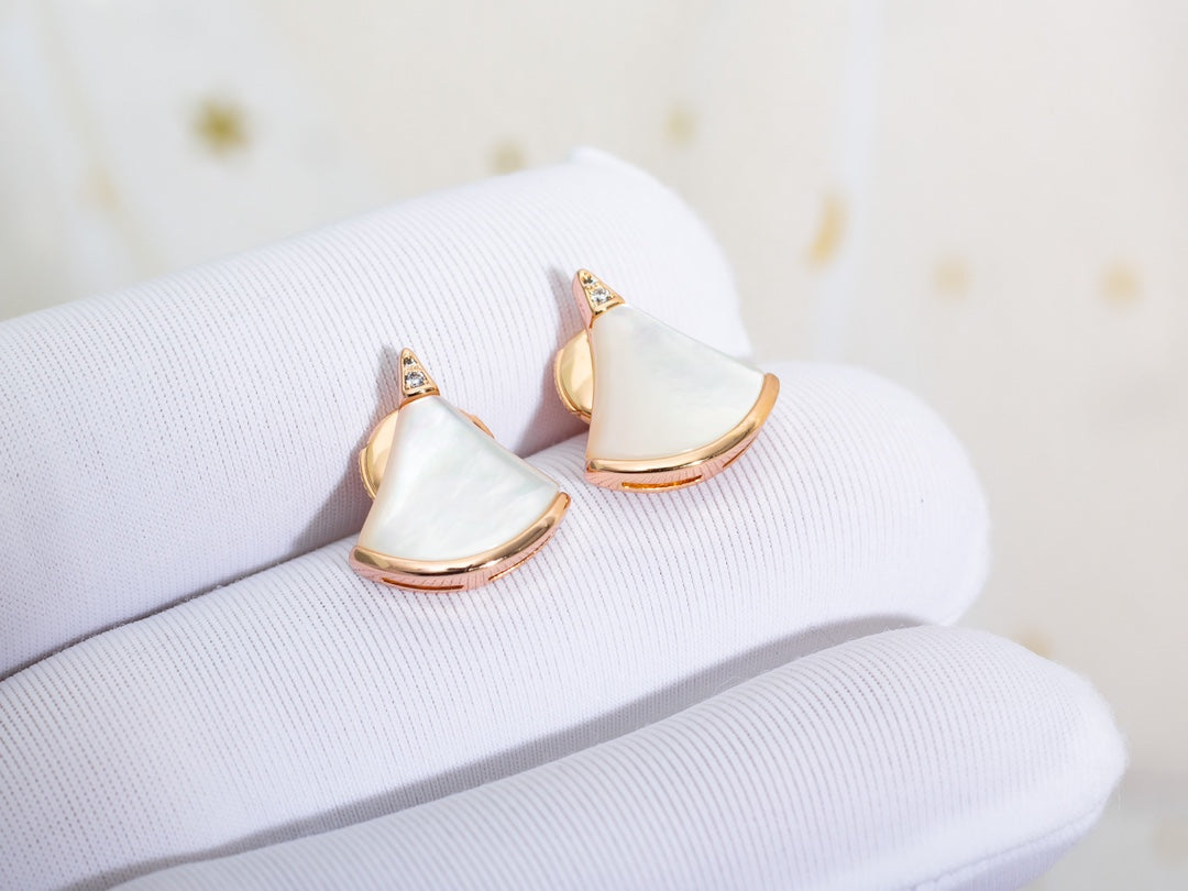 [⭐⭐JeweliWhal]DIVAS DREAM EARRINGS PINK GOLD
