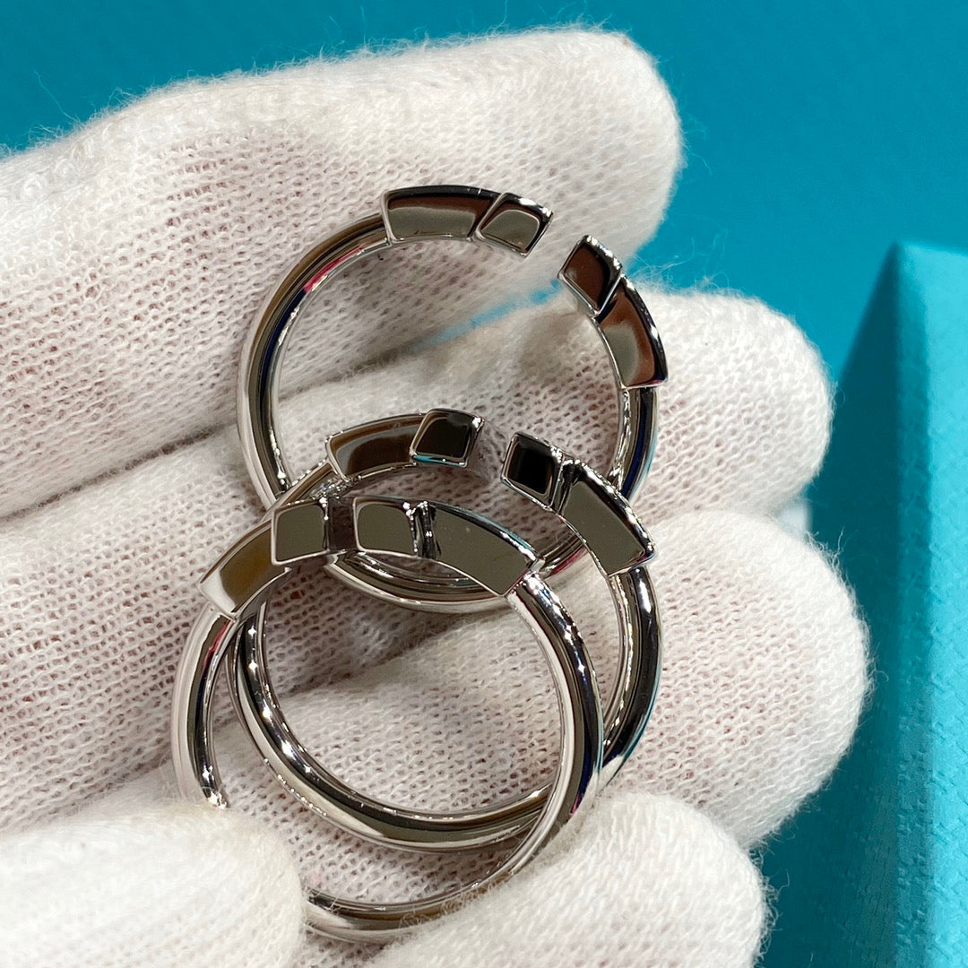 [⭐JeweliWhal] WIRE TURQUOISE DIAMOND RING SILVER