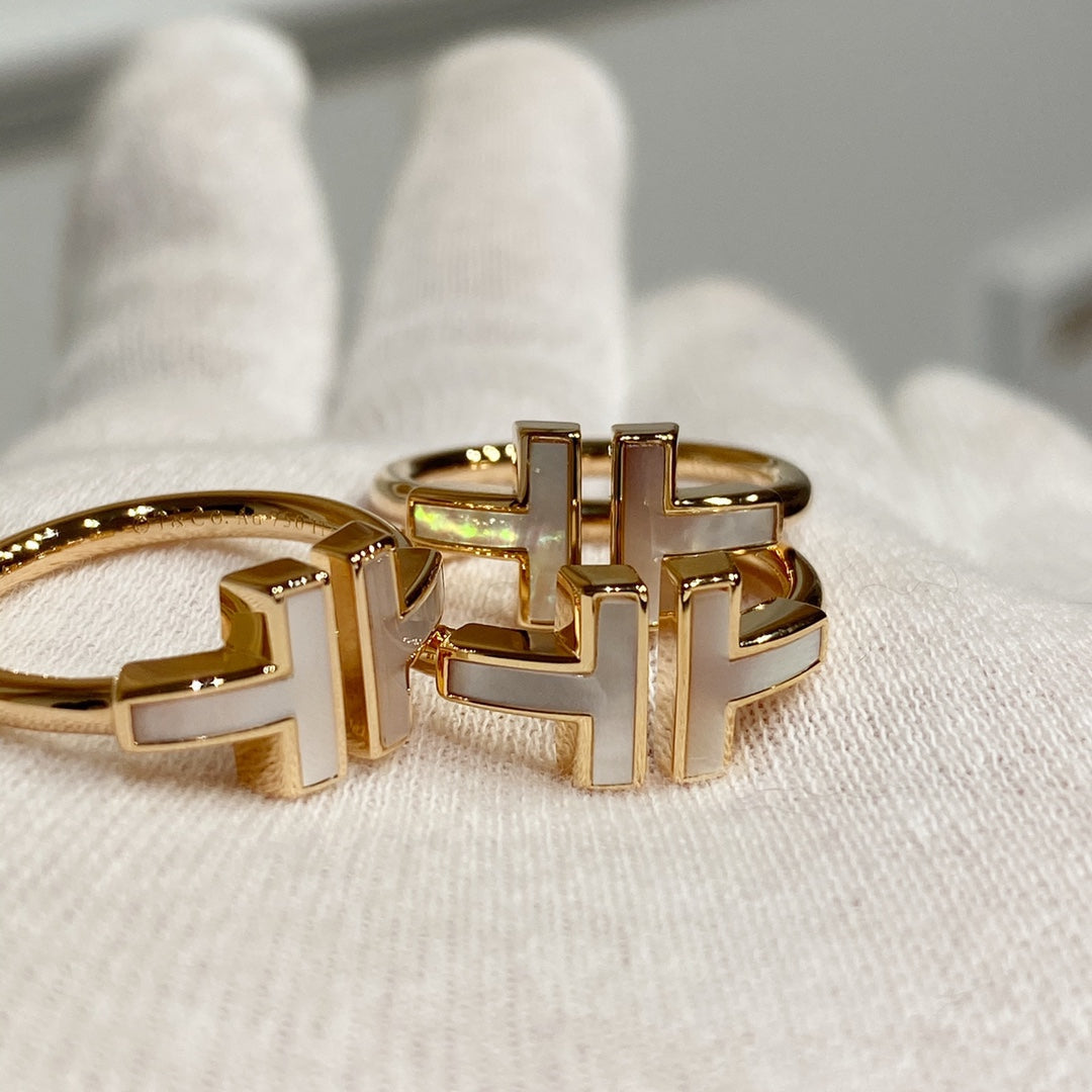 [⭐JeweliWhal] WIRE MOP RING PINK GOLD