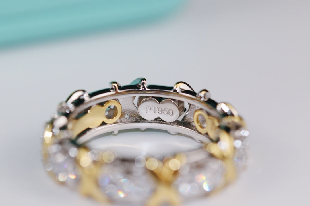 [⭐JeweliWhal]SIXTEEN STONE RING GOLD