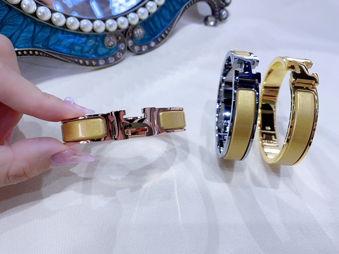 [⭐⭐JeweliWhal]H CHAMPAGNE BRACELET