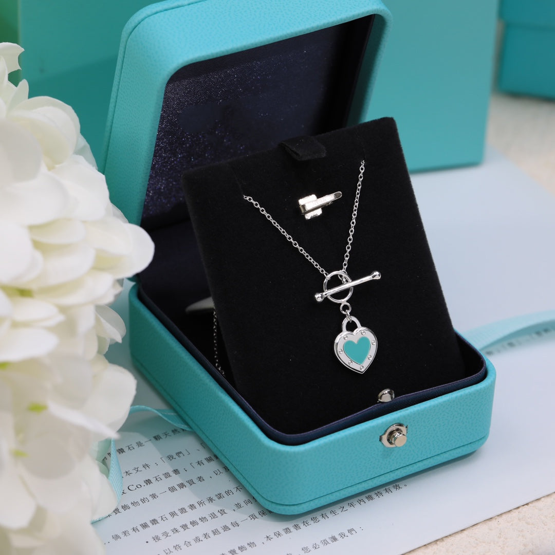 [⭐JeweliWhal]DOUBLE HEART BLUE NECKLACE