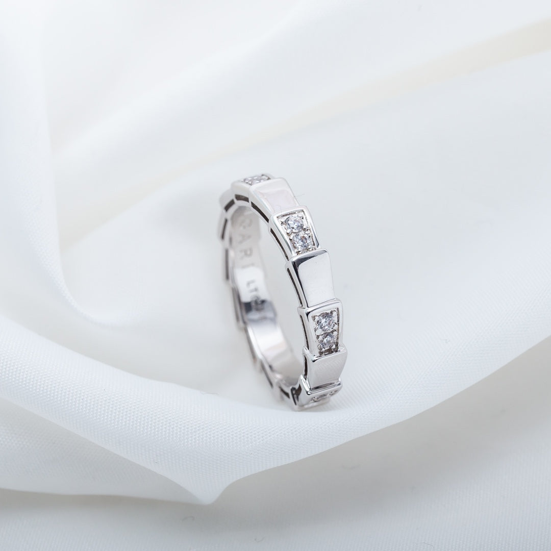 [⭐⭐JeweliWhal]SERPENTI RING SILVER  3MM