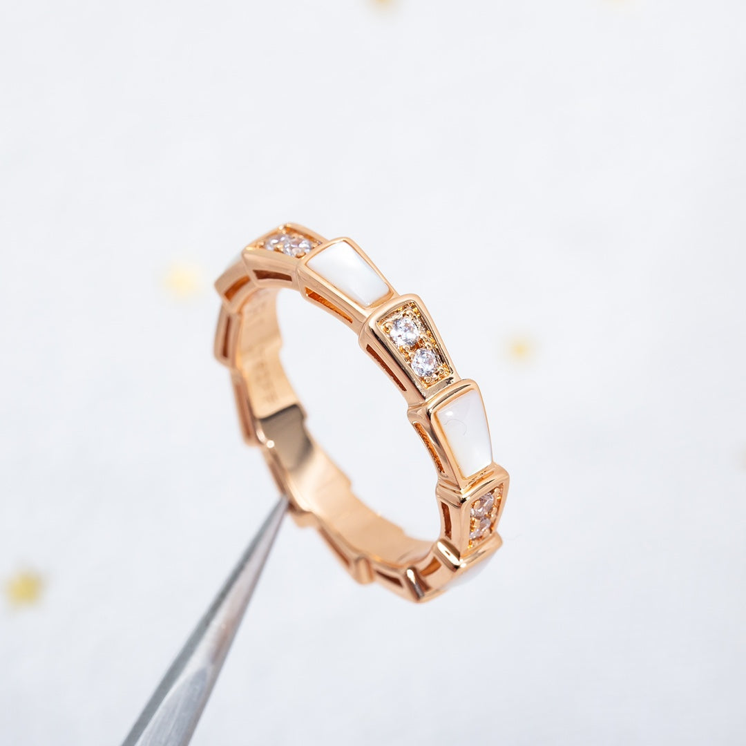 [⭐⭐JeweliWhal]SERPENTI RING PINK GOLD DIAMOND MOP 3MM