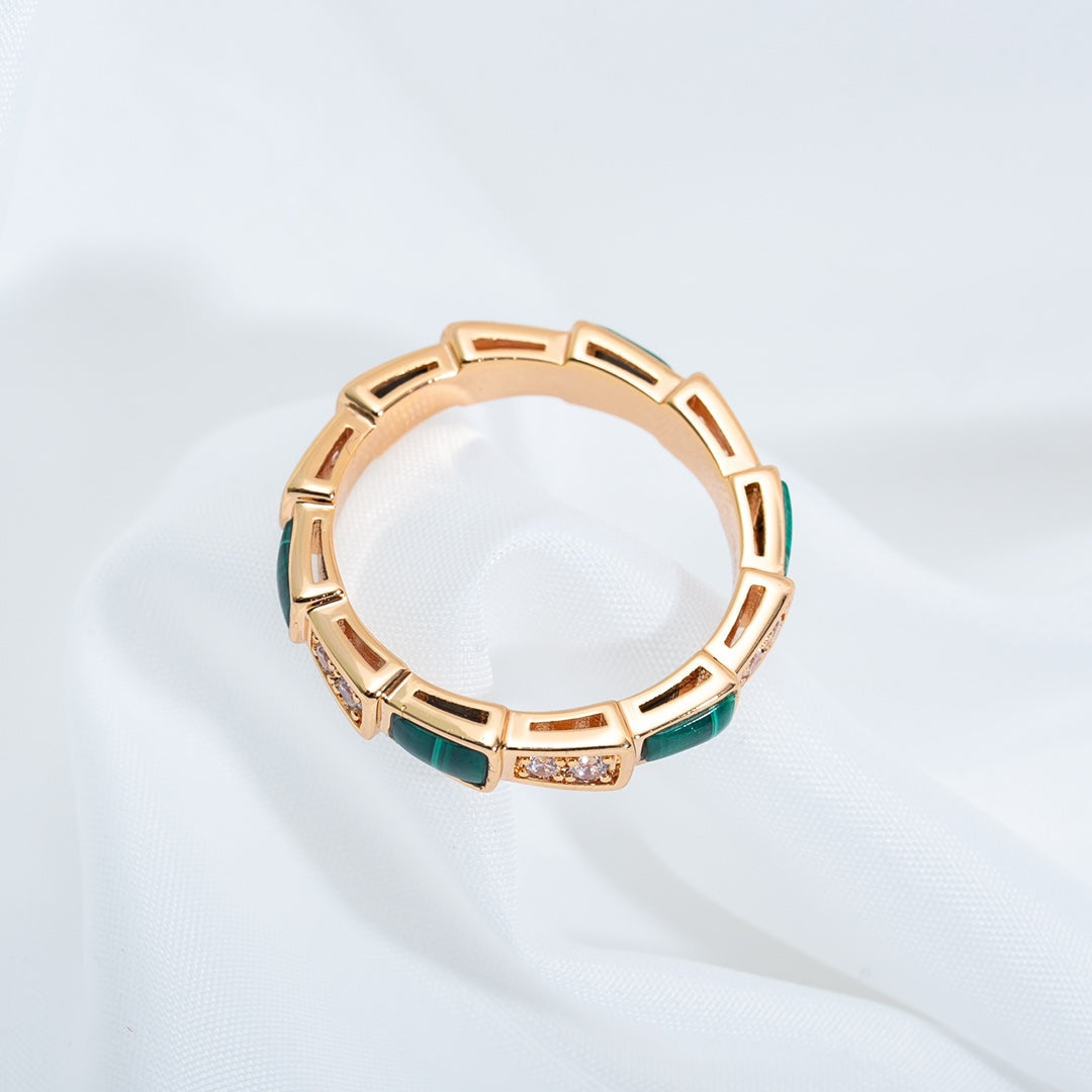 [⭐⭐JeweliWhal]SERPENTI RING PINK GOLD MALACHITE DIAMOND 3MM