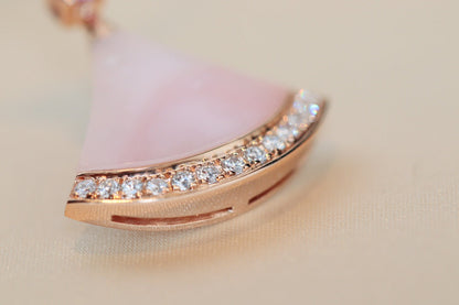 [⭐⭐JeweliWhal]DREAM NECKLACE PINK MOP DIAMOND