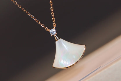 [⭐⭐JeweliWhal]DREAM NECKLACE WHITE MOP PINK GOLD 1 DIAMOND