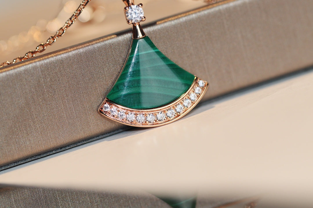 [⭐⭐JeweliWhal]DREAM NECKLACE MALACHITE DIAMOND