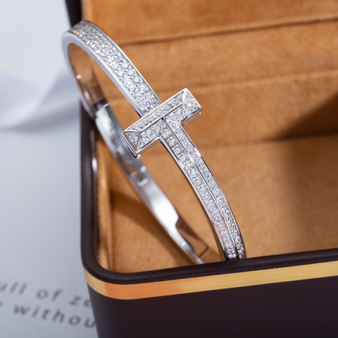 [⭐JeweliWhal]WIDE DIAMONDS HINGED BANGLE SILVER