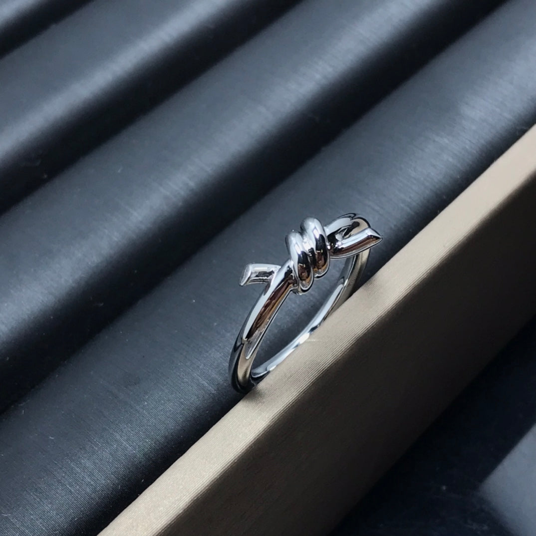 [⭐JeweliWhal]KNOT RING 1.2MM