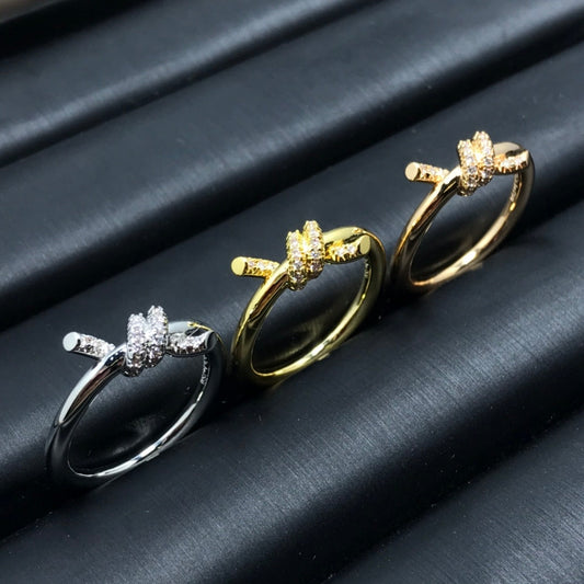 [⭐JeweliWhal]KNOT RING 1.2MM DIAMOND