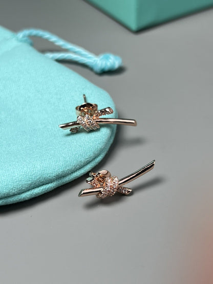 [⭐JeweliWhal]KNOT EARRINGS PINK GOLD DIAMOND