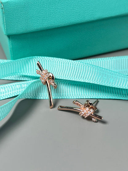 [⭐JeweliWhal]KNOT EARRINGS PINK GOLD DIAMOND