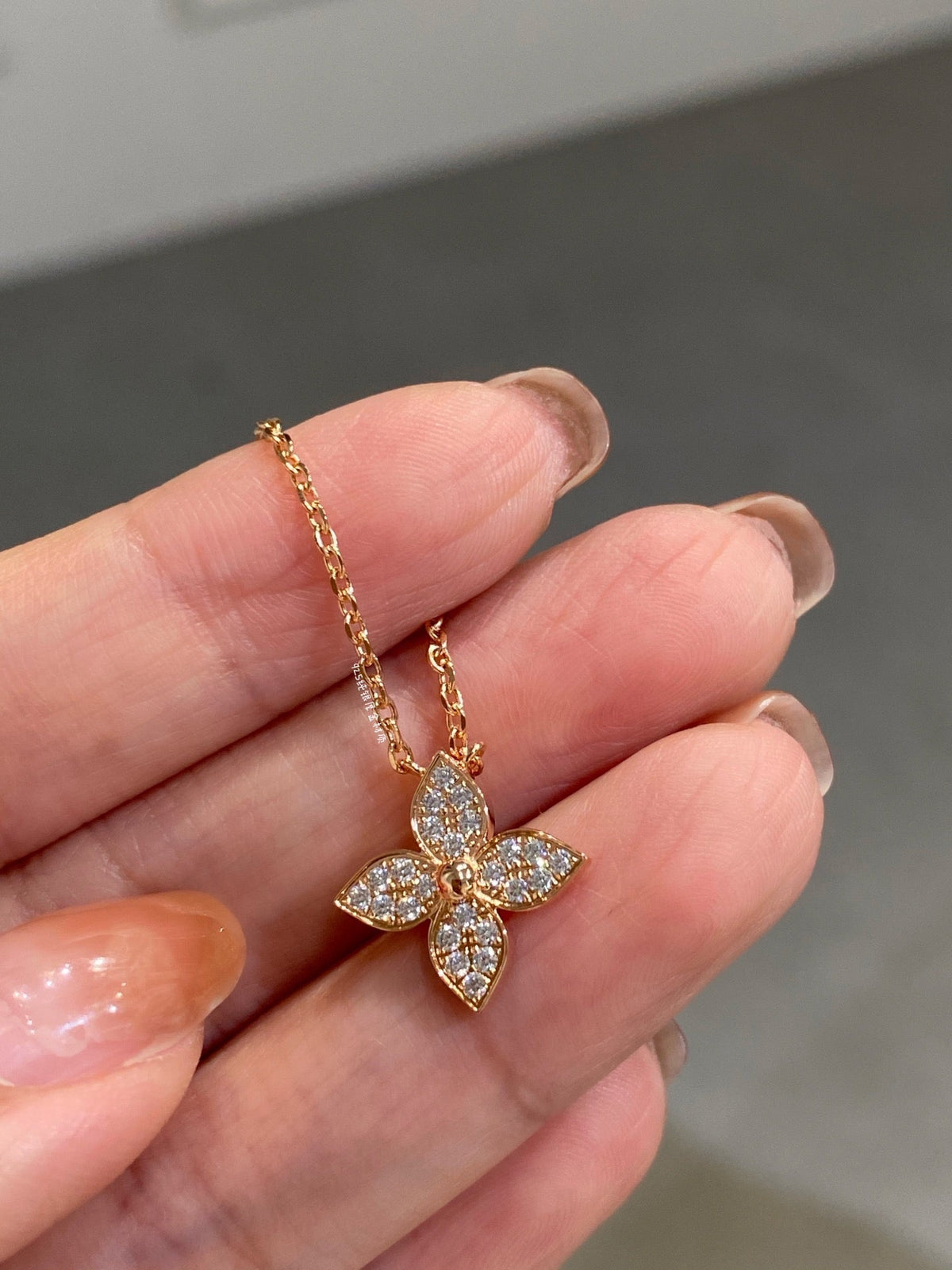 [⭐⭐JeweliWhal]STAR DIAMOND NECKALCE