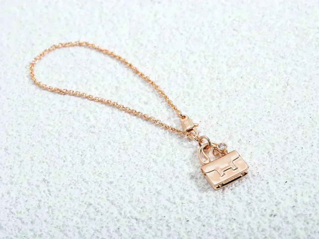 [⭐⭐JeweliWhal]AMULETTE PEDANT ROSE GOLD NECKLACE