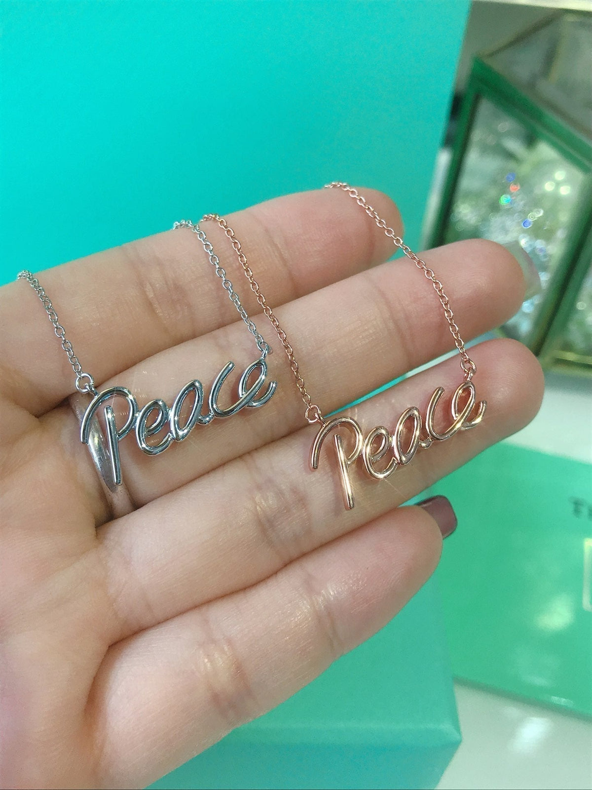 [⭐JeweliWhal]PEACE TEXT PEDANT NECKLACE