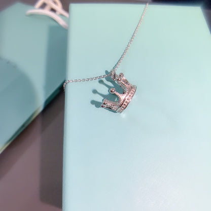 [⭐JeweliWhal]CROWN PEDANT NECKLACE