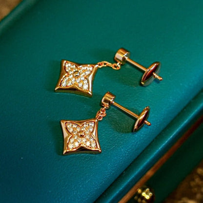 [⭐⭐JeweliWhal]STAR DIAMONDS EARRINGS GOLD