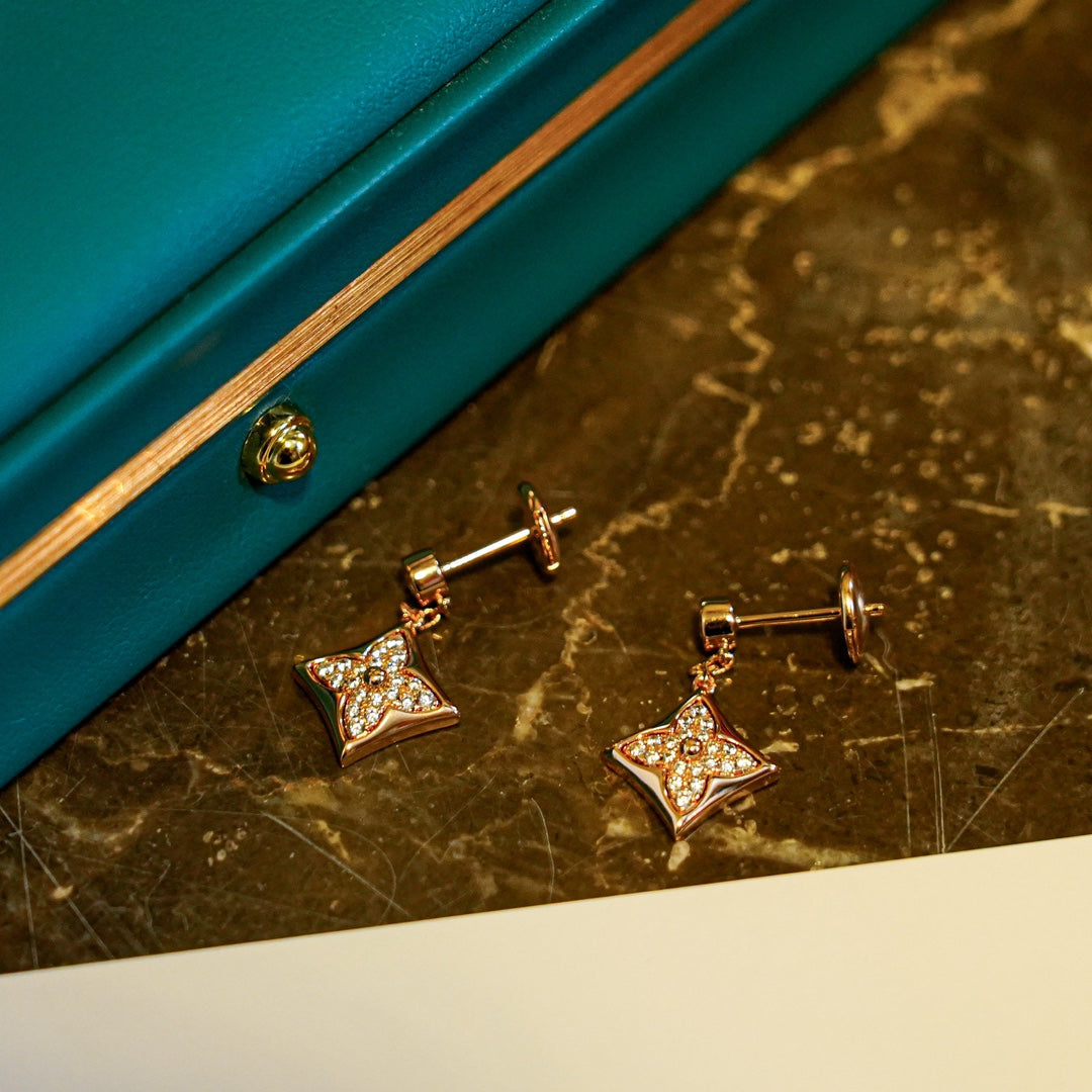 [⭐⭐JeweliWhal]STAR DIAMONDS EARRINGS GOLD