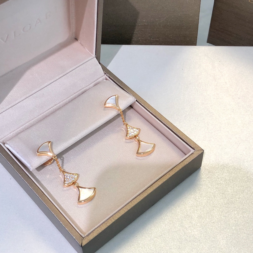 [⭐⭐JeweliWhal]DREAM EARRINGS 3 MOTIFS DIAMOND MOP PINK GOLD