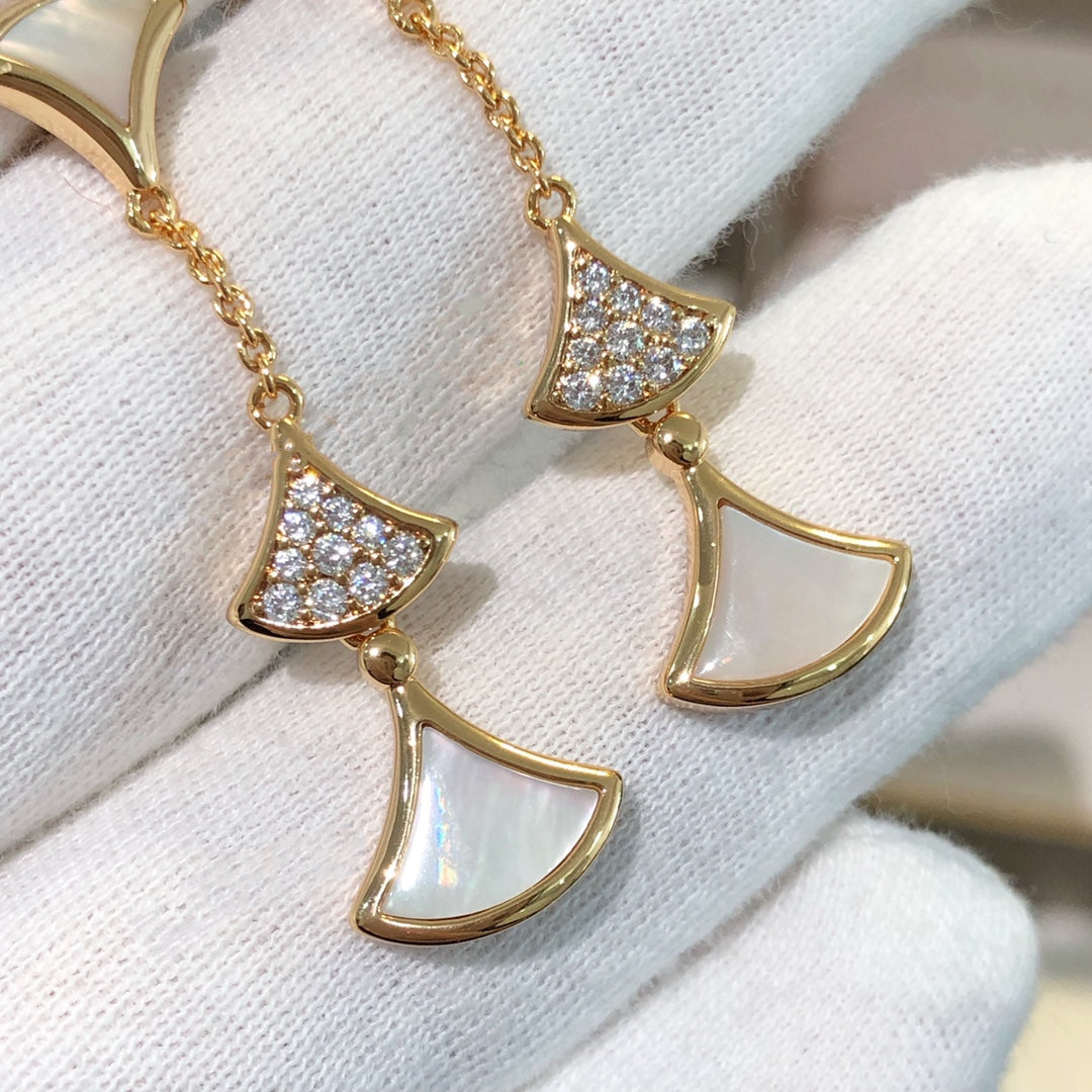 [⭐⭐JeweliWhal]DREAM EARRINGS 3 MOTIFS DIAMOND MOP PINK GOLD