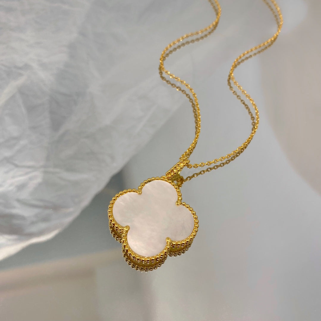 [⭐⭐JeweliWhal]CLOVER 25MM MOP LARGE PENDANT NECKLACE