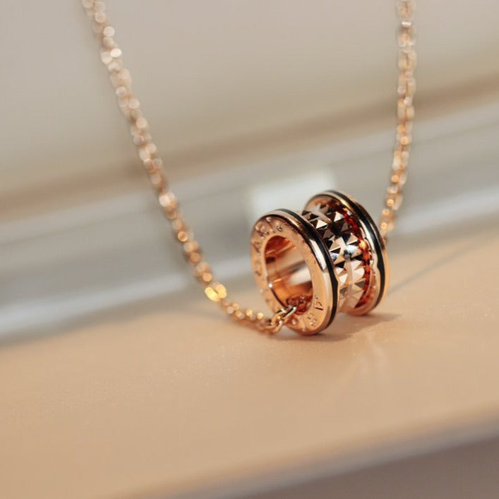 [⭐⭐JeweliWhal]ZERO 1 ROCK PEDANT PINK GOLD BLACK NECKLACE