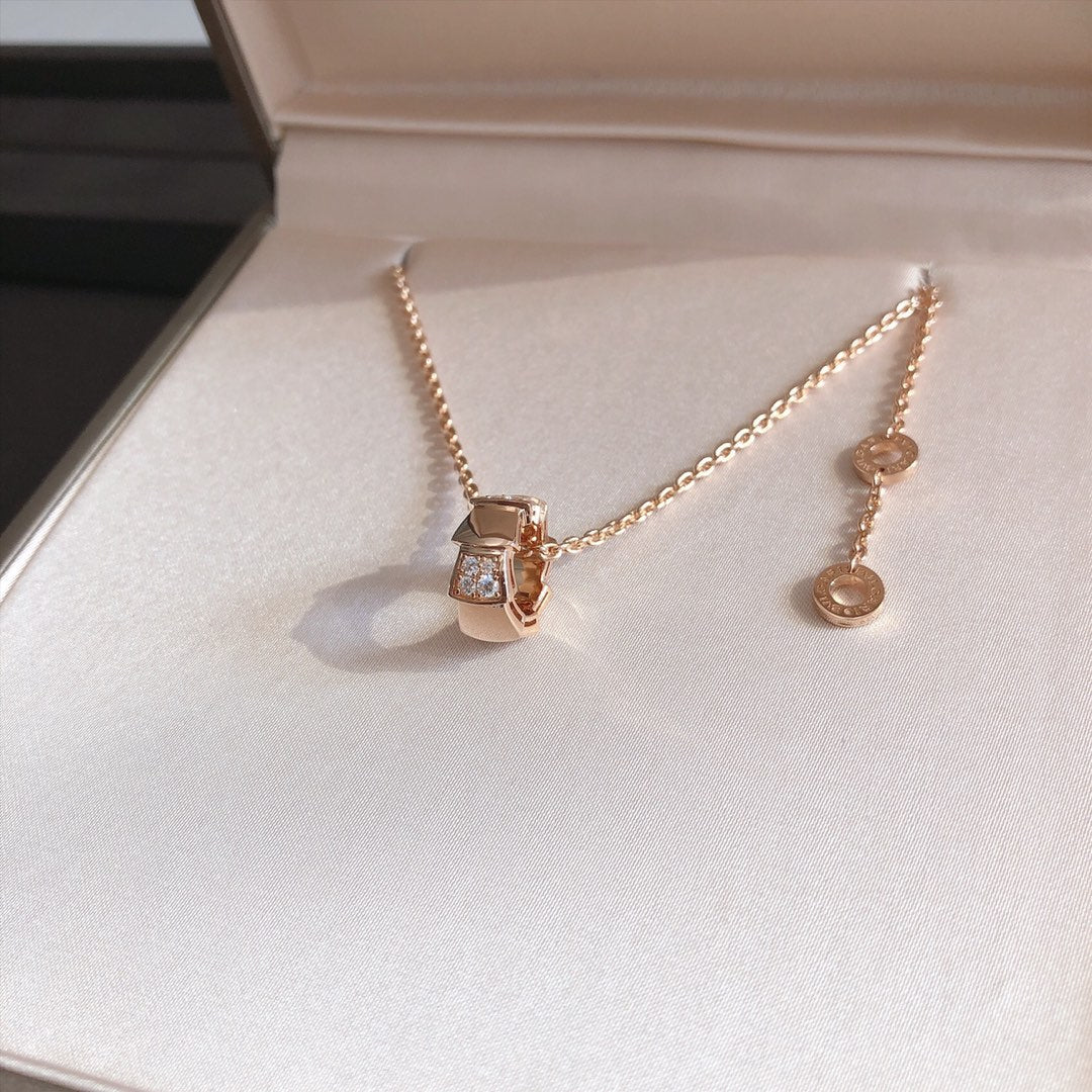 [⭐⭐JeweliWhal]SERPENTI PEDANT DIAMOND PINK GOLD NECKLACE