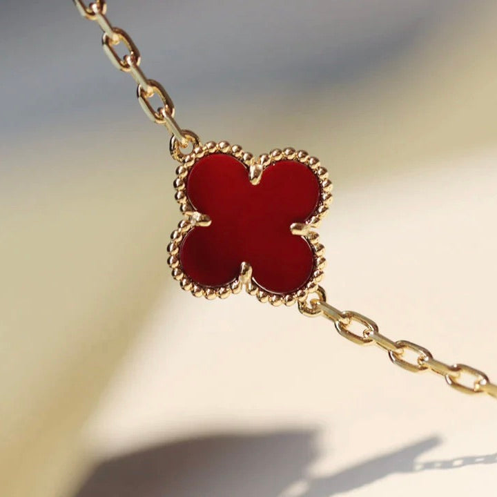 [⭐⭐JeweliWhal]CLOVER 20 MOTIFS CARNELIAN NECKLACE
