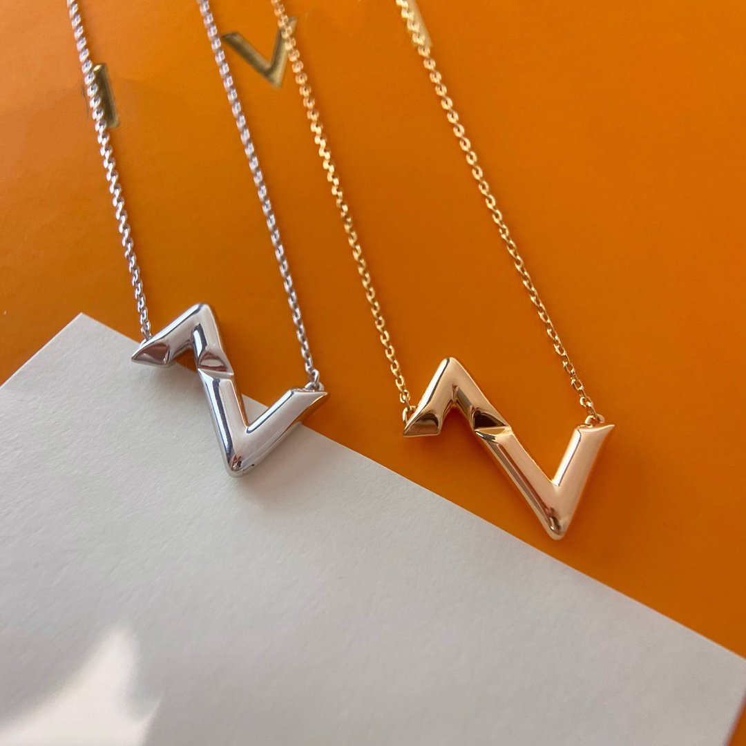 [⭐⭐JeweliWhal]VOLTE UPSIDE DOWN NECKLACE