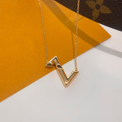 [⭐⭐JeweliWhal]VOLTE UPSIDE DOWN NECKLACE