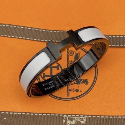 [⭐⭐JeweliWhal]H BRACELET 12MM BLACK WHITE CERAMIC