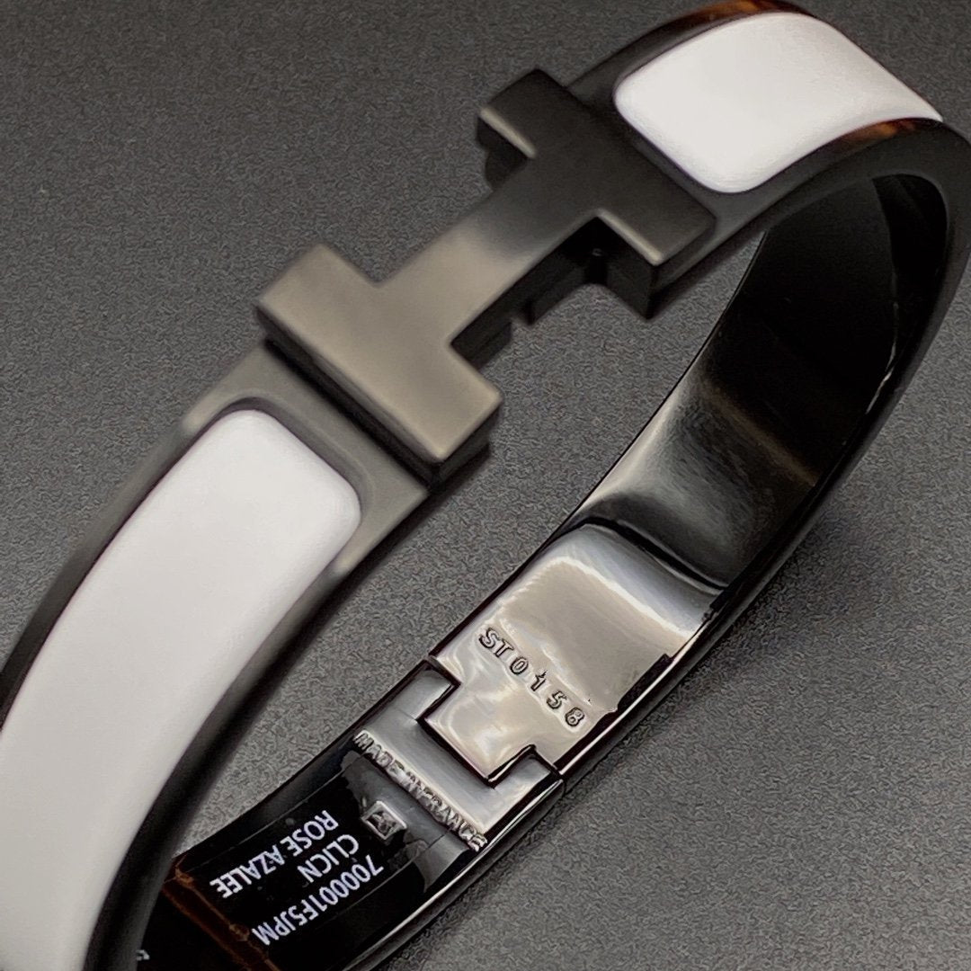 [⭐⭐JeweliWhal]H BRACELET 12MM BLACK WHITE CERAMIC