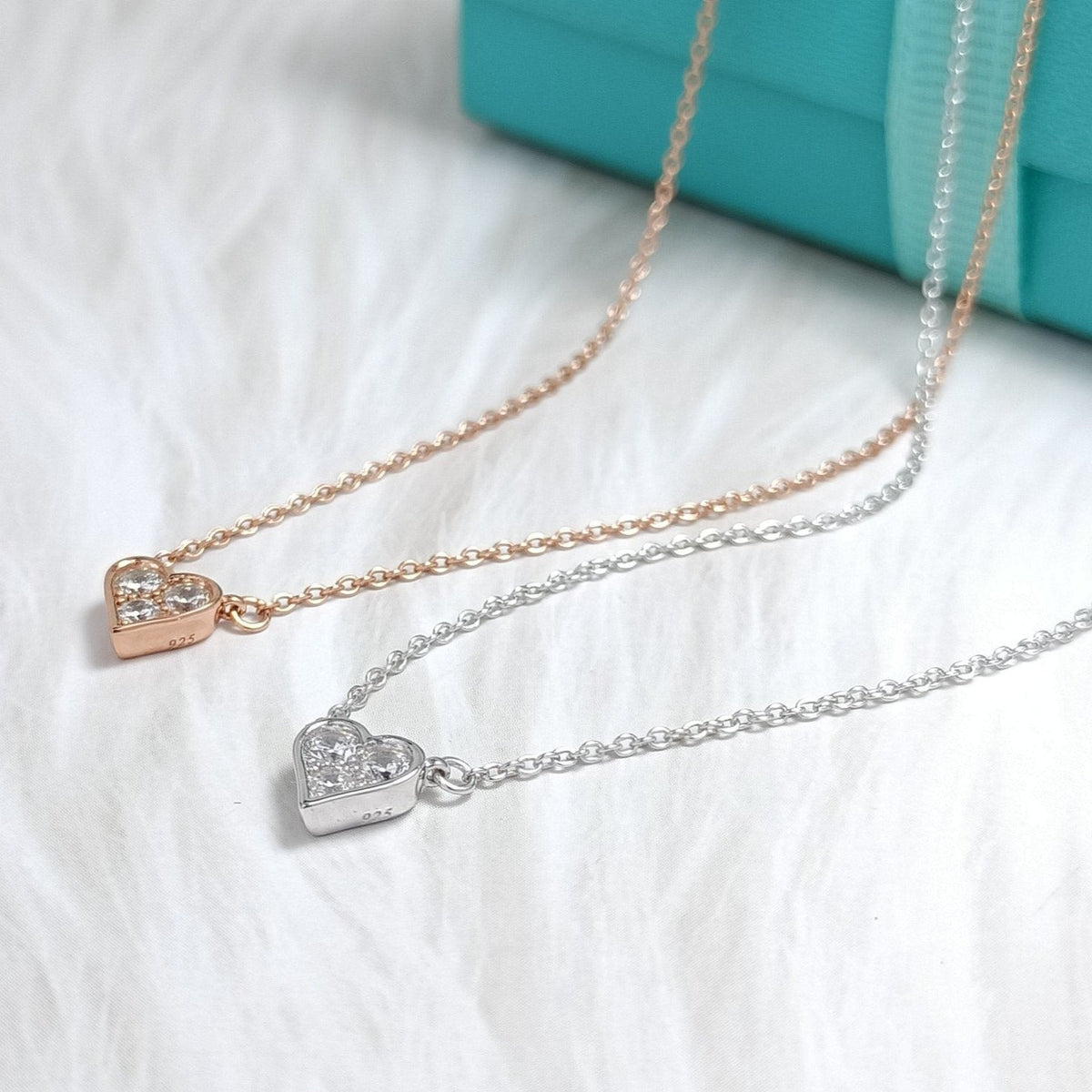 [⭐JeweliWhal]HEART 3 DIAMONDS PEDANT NECKLACE