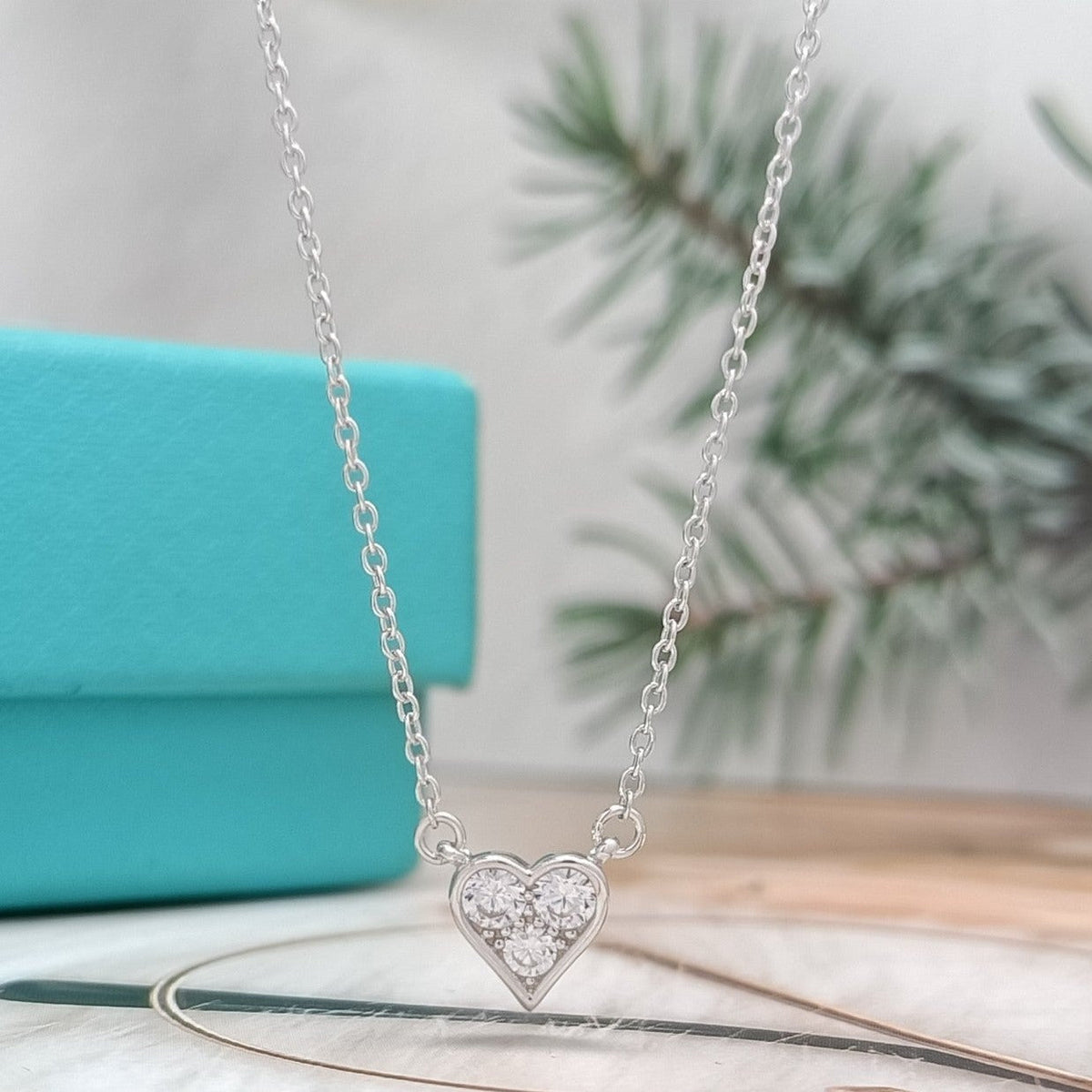 [⭐JeweliWhal]HEART 3 DIAMONDS PEDANT NECKLACE