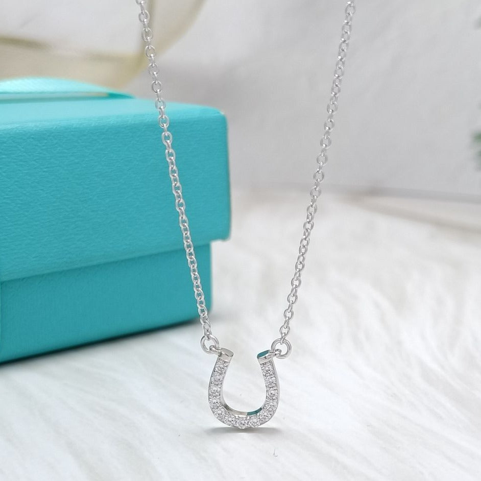 [⭐JeweliWhal]U DIAMONDS PEDANT NECKLACE