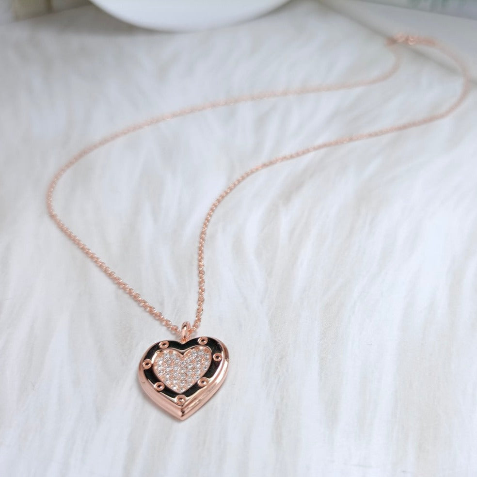 [⭐JeweliWhal]HEART DIAMONDS PEDANT NECKLACE