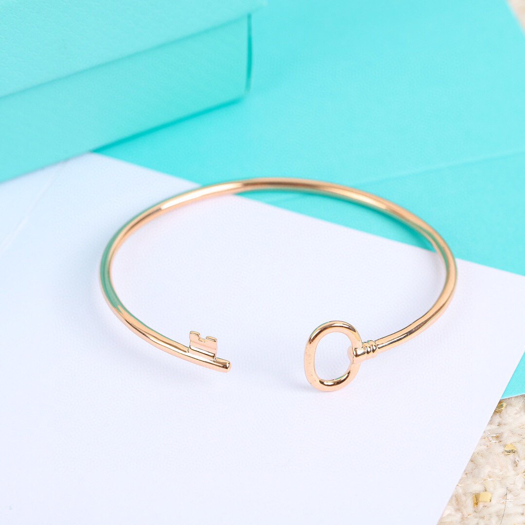 [⭐JeweliWhal]KEY WIRE OVAL BRACELET