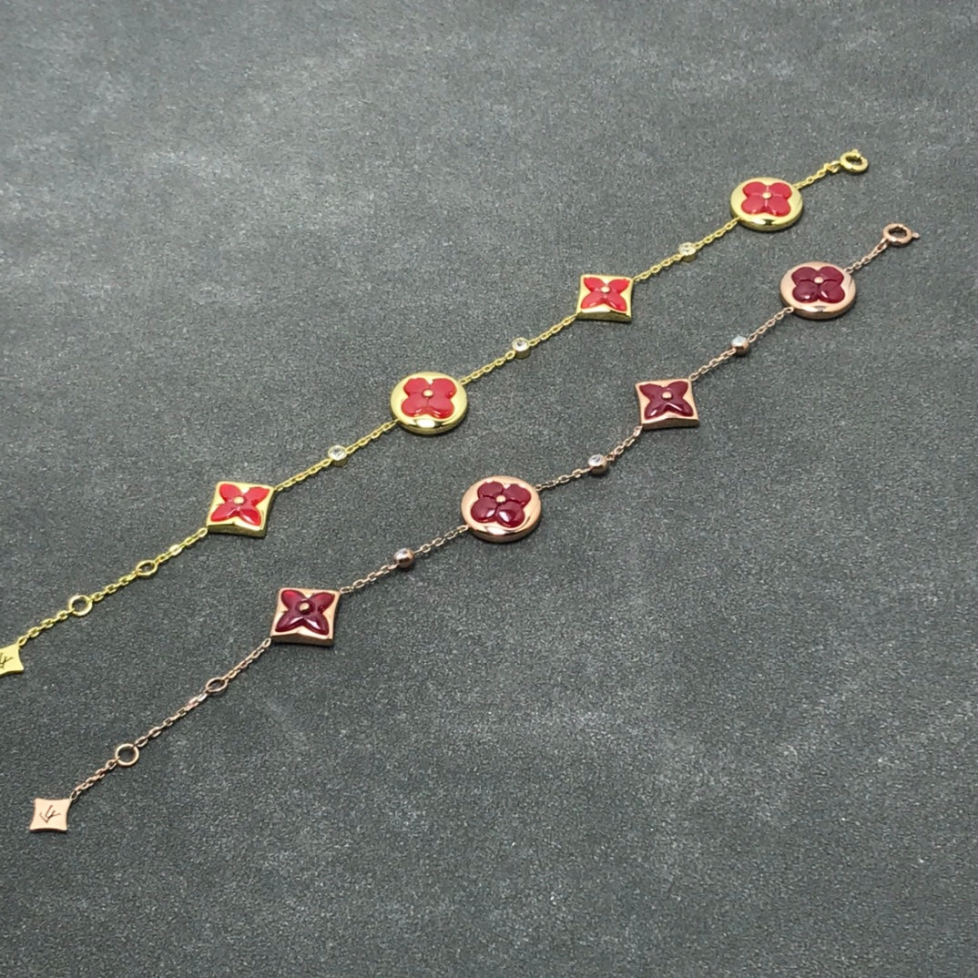 [⭐⭐JeweliWhal]STAR AND SUN CARNELIAN 4 MOTIFS 3 DIAMONDS