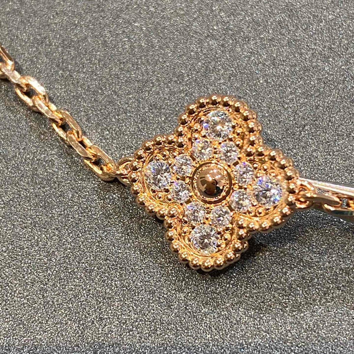 [⭐⭐JeweliWhal] CLOVER 5 MOTIF FULL DIAMOND BRACELET COLLECTION