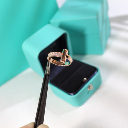 [⭐JeweliWhal]T1 NARROW DIAMOND PINK GOLD RING