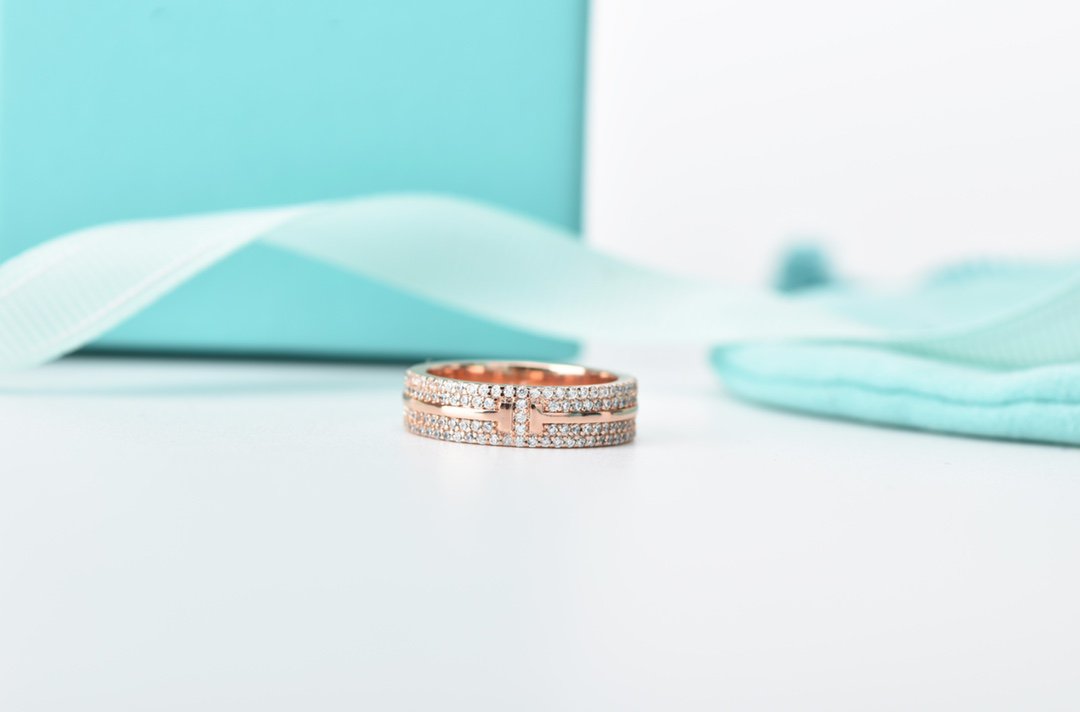 [⭐JeweliWhal]T WIRE DIAMOND RING