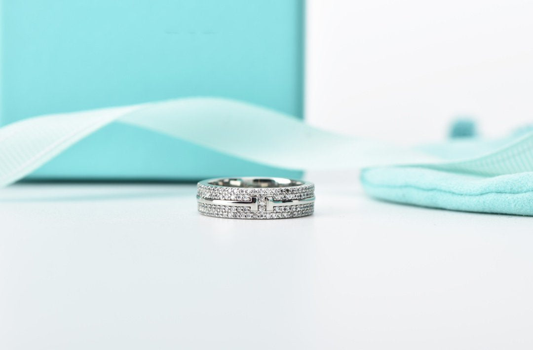 [⭐JeweliWhal]T WIRE DIAMOND RING